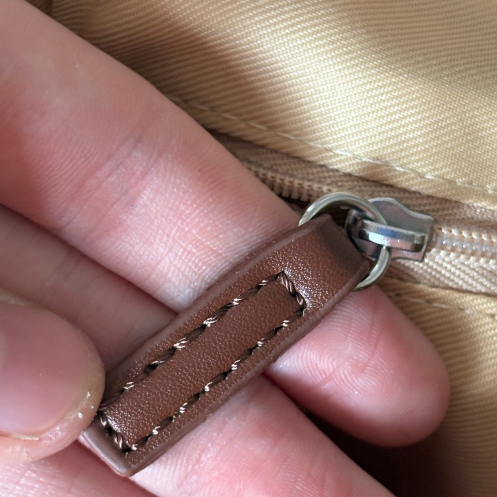 The Sak Tan Crochet Shoulder Bag with Pink Key - Picture 11 of 16